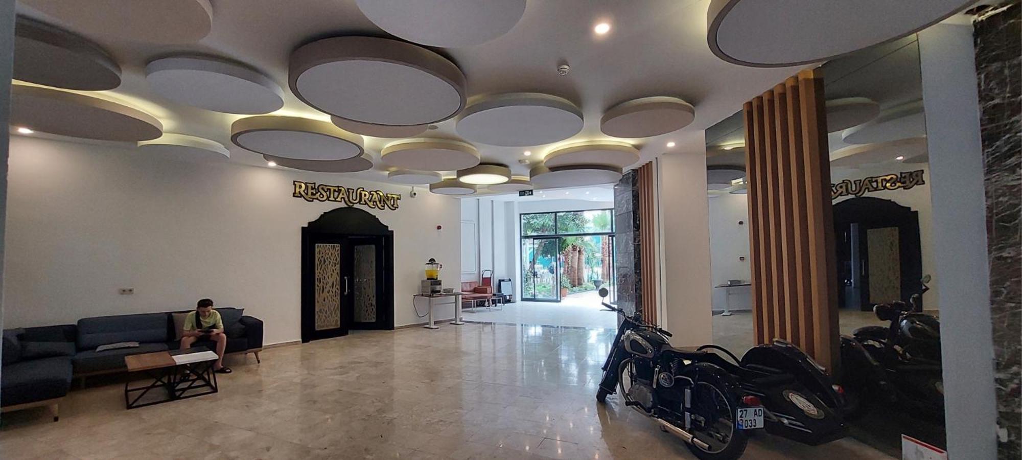 Uk Hotel Kiris Antalya Bagian luar foto