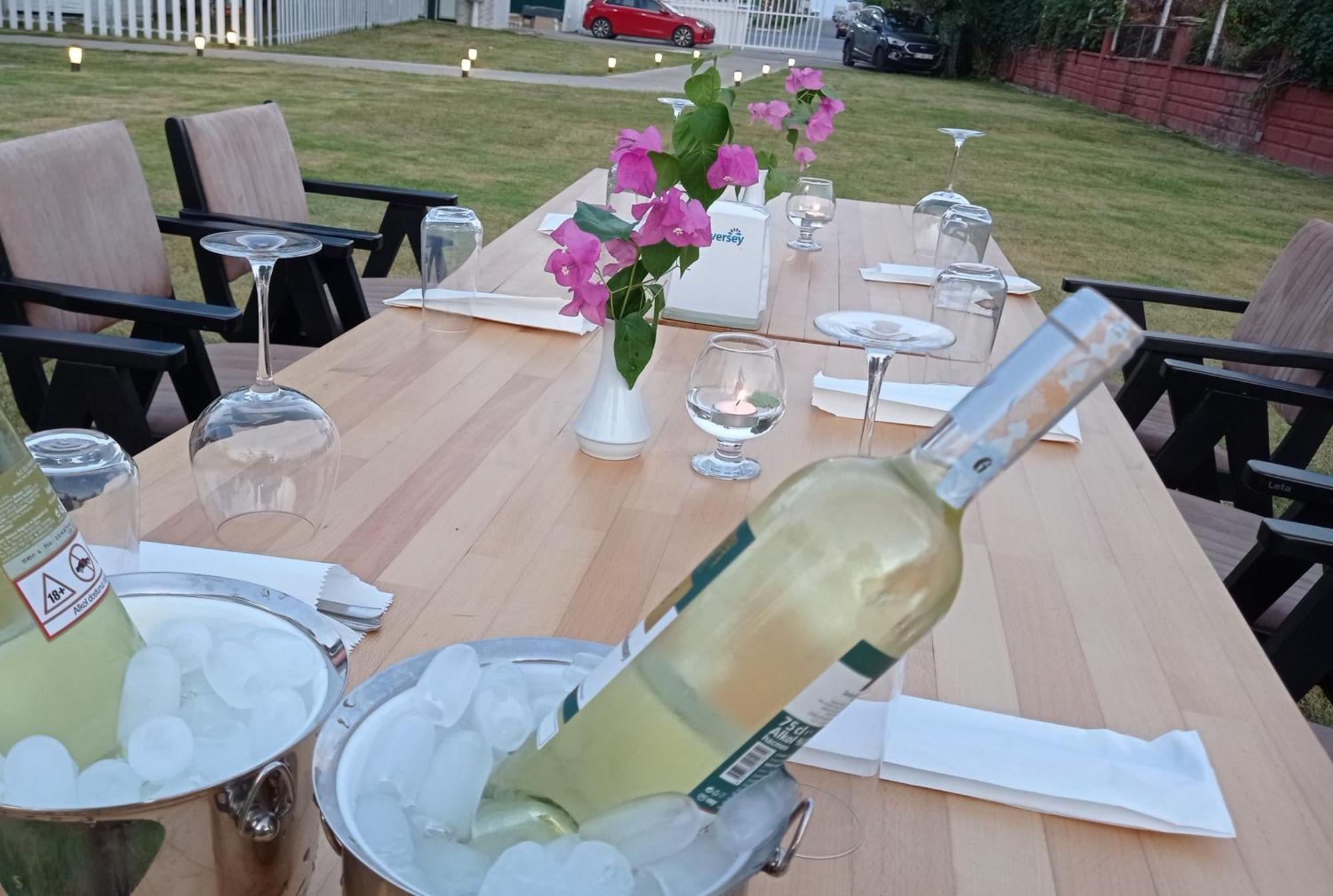 Uk Hotel Kiris Antalya Bagian luar foto